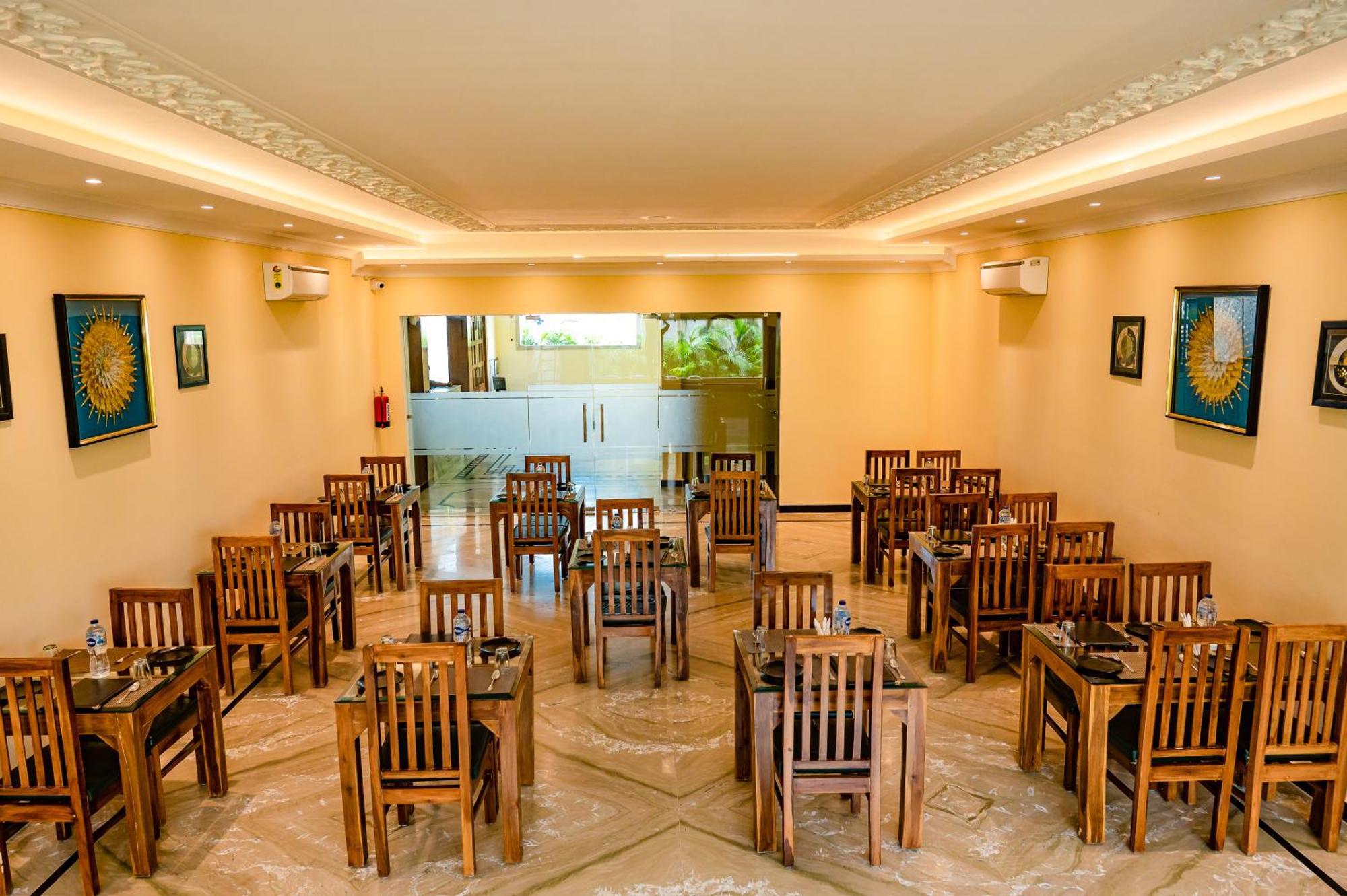 Amritara Ramila Kutir Otel Ayodhya Dış mekan fotoğraf